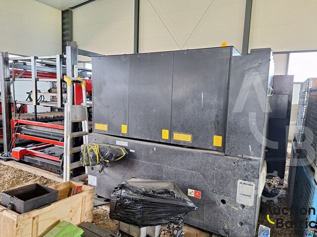 Amada F0-3015 Amada F0-3015