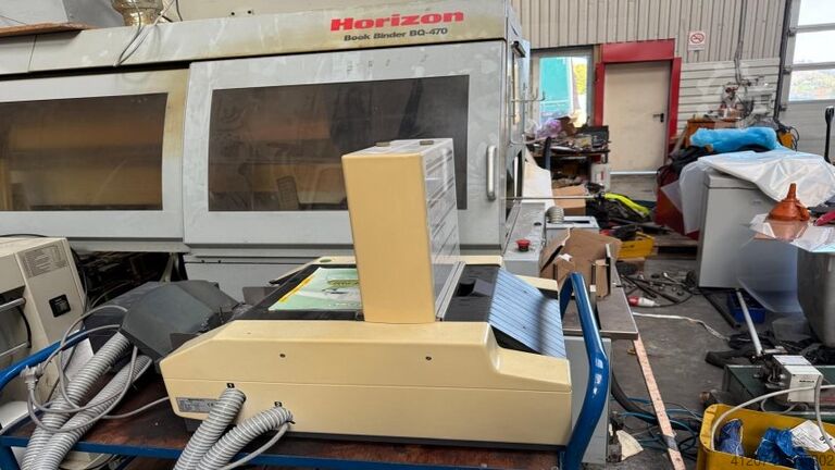 Falzmachine Horizon PF-P330 2-buckles cross folder