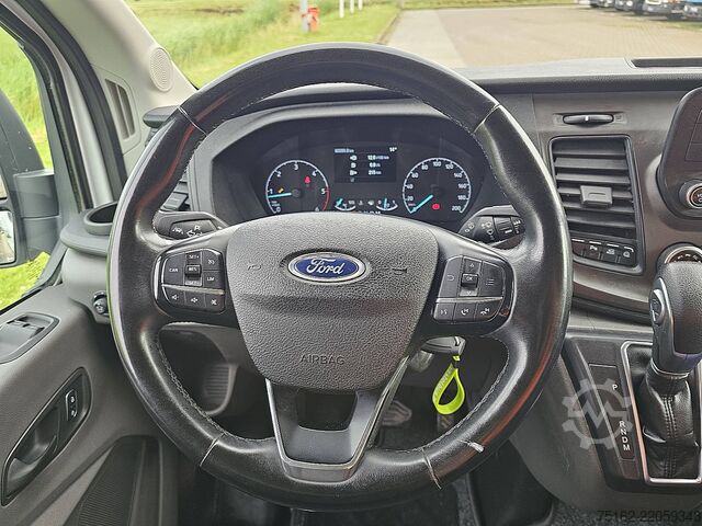 High-roof van FORD TRANSIT 2.0 L2H2 Automaat Euro6!