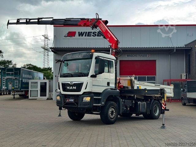 Three-sided tipper truck MAN 18.430 TGS Kran Fassi F155, Kipper