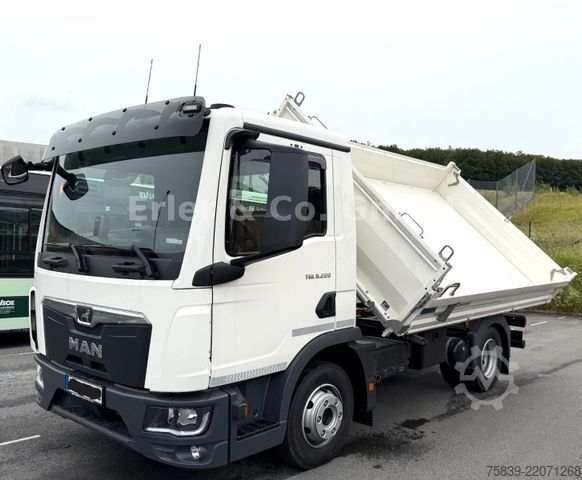 Three-way tipper van MAN 8.220 TGL, Klima, 2x AHK, Meiller, R.Kamera