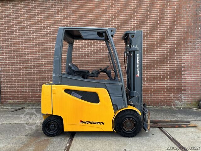 Electric 4-wheel forklift Jungheinrich EPC5000