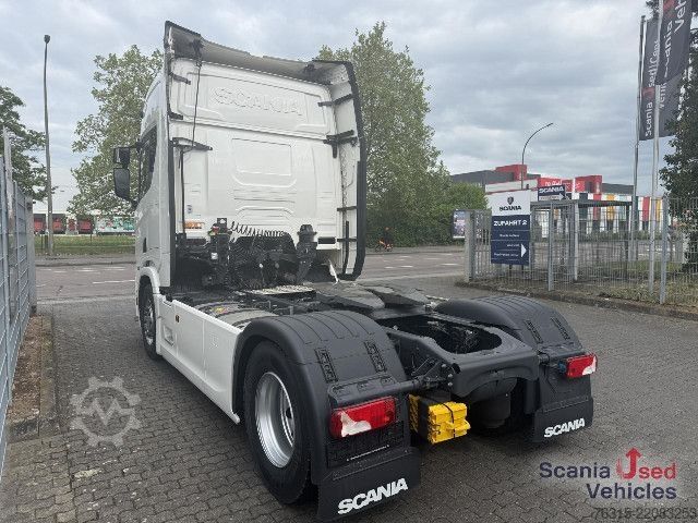 Standard tractor unit Scania R 460 NA - SUPER - HIGHLINE - 2x TANKs - ACC