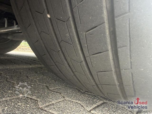 Standard tractor unit Scania R 460 NA - SUPER - HIGHLINE - 2x TANKs - ACC