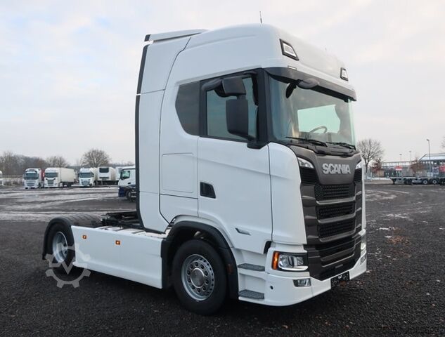 Standard SZM Scania S 460 LED Retarder Standklima Navi