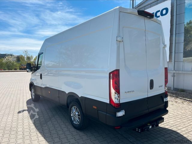 High top van IVECO Daily 35S18HA8 V*Kastenwagen*AUTOMATIK*AHK 3,5t