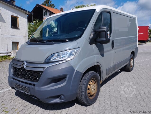 Kastenwagen Citroën Jumper II 2,0 Blue Hdi 110