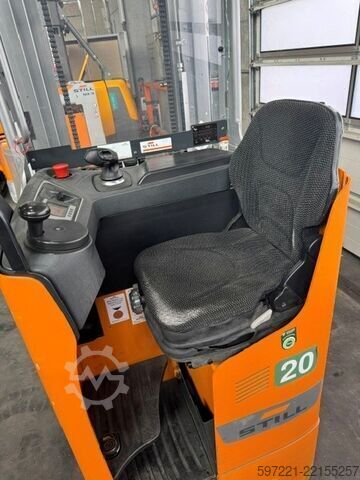 Pallet Stackers Still FXV14N