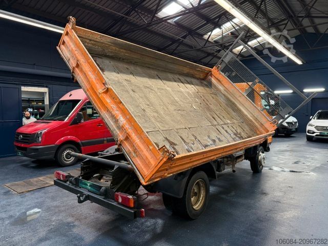 Tipper van FUSO Canter 6C18 Allrad 4x4 Meiller 3 Seiten Kipper