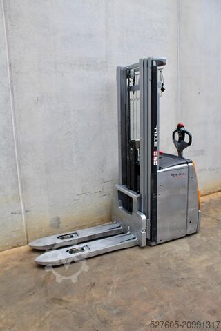 Stacker Still EXV 20 