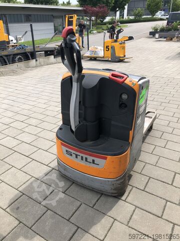 Electric Pallet Trucks Still EXU16