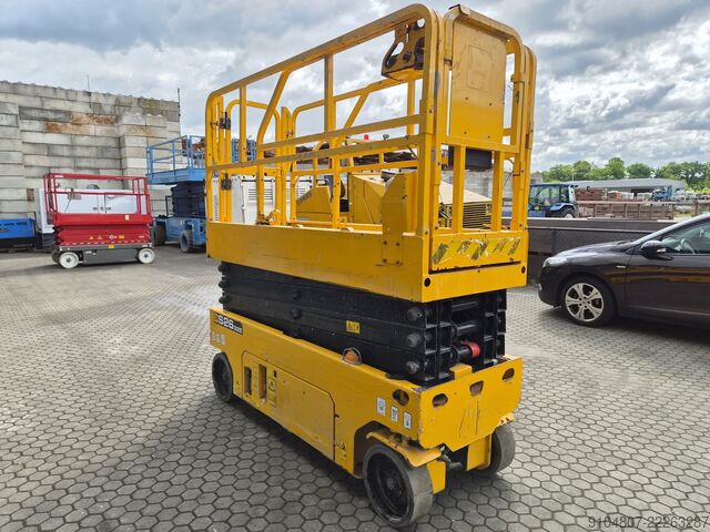 Scissor lift JCB S2632E, Year 2018, 10.1m Workingheight