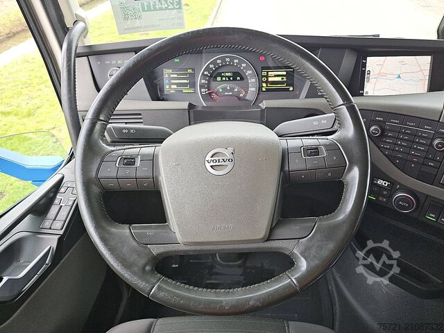 Fahrgestell mit Fahrerhaus VOLVO FH 500 6x2*4