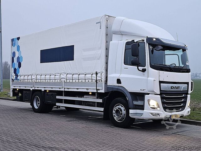 Tarpaulin DAF CF 260 19T TAILLIFT AIRCO