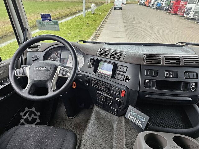 Tarpaulin DAF CF 260 19T TAILLIFT AIRCO