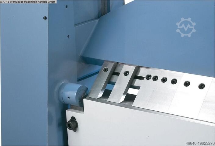 Schwenkbiegemaschine BERNARDO TB 2020