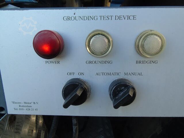 Saugfahrzeug Volvo FM 340 + NAAKTGEBOREN 15.000L + 8x4 + tipper