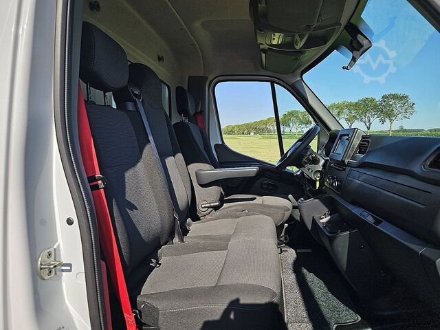 High-roof van RENAULT MASTER T35 ac dubbellucht EURO6