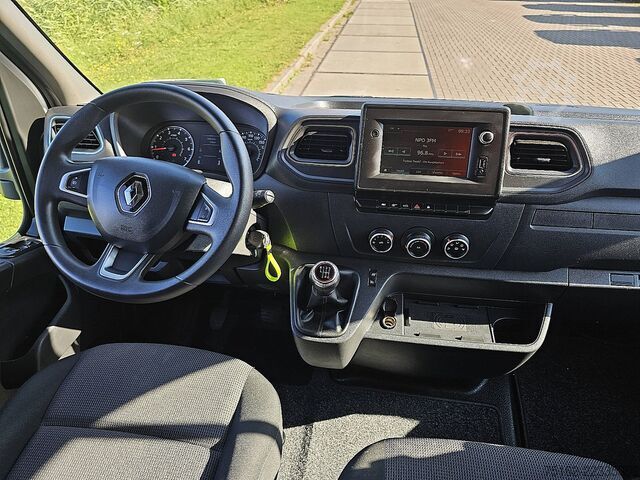 High-roof van RENAULT MASTER T35 ac dubbellucht EURO6