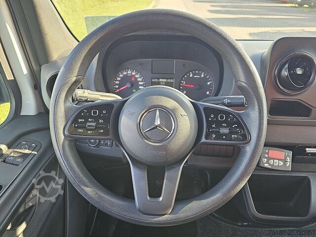 Reefer van MERCEDES-BENZ SPRINTER 516 Koelwagen Automaat!