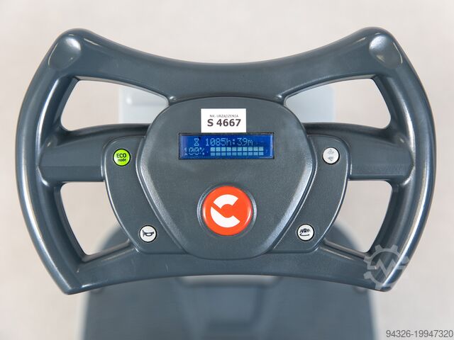 Comac Innova 55 B NEUE BATTERIEN Comac Innova 55 B NEW BATTERY - 2014y - 1085h