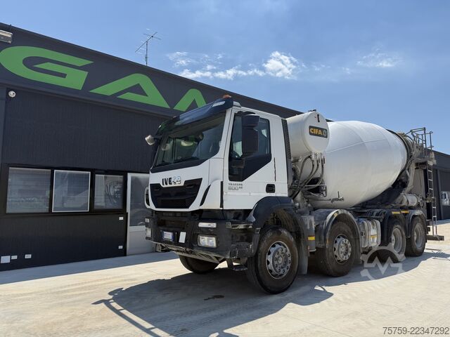 Concrete mixer truck Iveco Trakker 410T50 CIFA 13cbm 8x4 40Ton