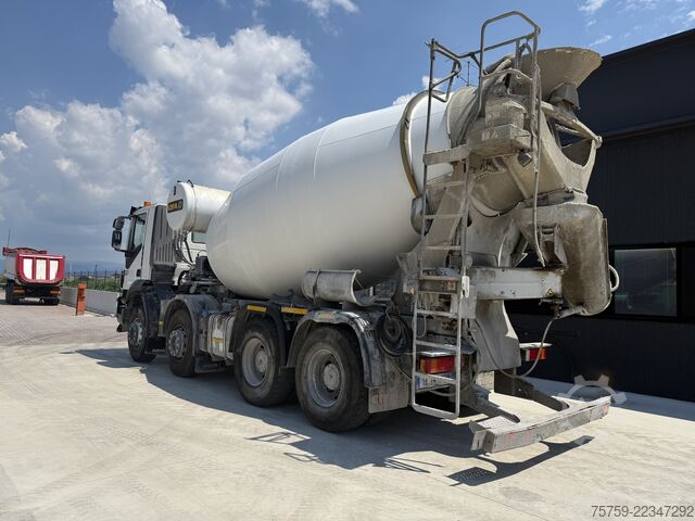 Concrete mixer truck Iveco Trakker 410T50 CIFA 13cbm 8x4 40Ton