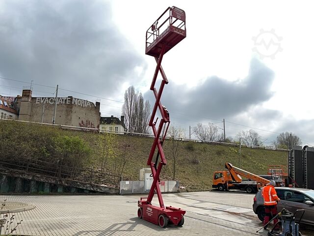 Scissor Lift MEC 2633ES S099-04