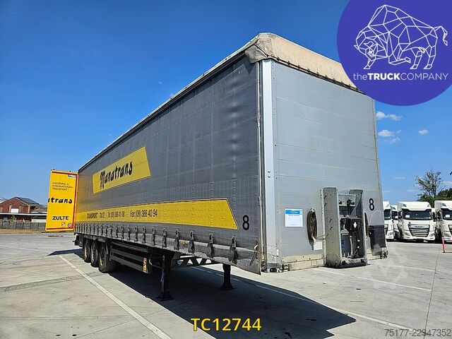 Sliding tarpaulins Humbaur 