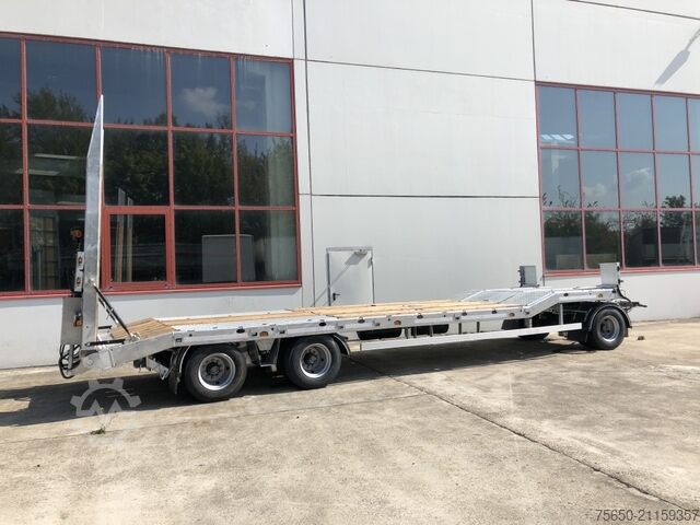 Tieflader Anhänger Möslein T 3-6 VB 3 Achs Tieflader- Anhänger, Verbreiterung