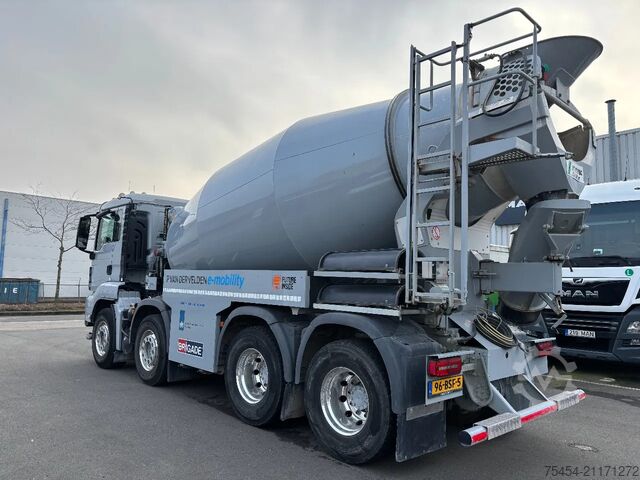 Mixer EMOSS EMOSS | 8x4 | 10m3 | Volledig elektrisch | 37 t...