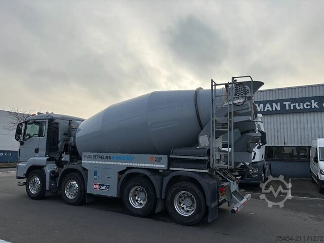 Mixer EMOSS EMOSS | 8x4 | 10m3 | Volledig elektrisch | 37 t...