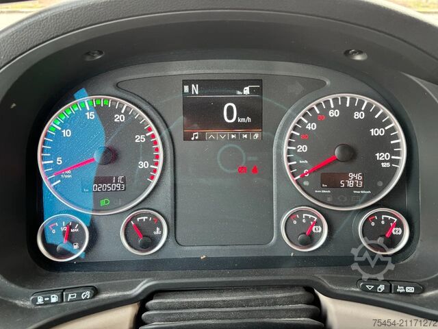 Mixer EMOSS EMOSS | 8x4 | 10m3 | Volledig elektrisch | 37 t...