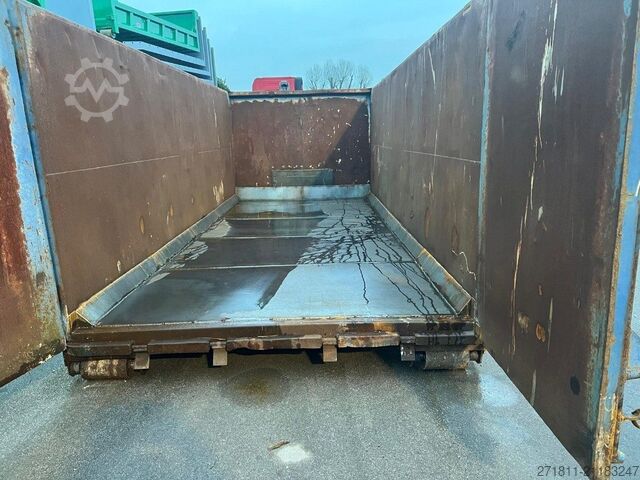 Abrollcontainer  CONTAINER SCARRABILE USATO A CIELO APERTO