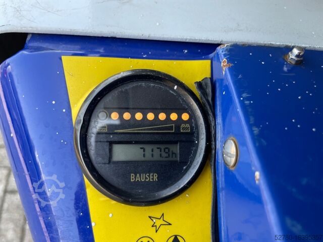 Teleskopbühne Falcon Spider FS 290