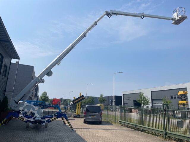 Telescopic boom lift Falcon Spider FS 290
