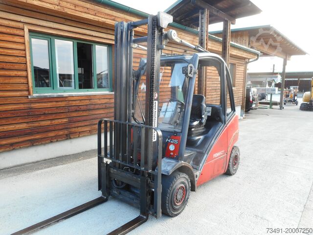 4-Rad-Gabelstapler Linde H25D
