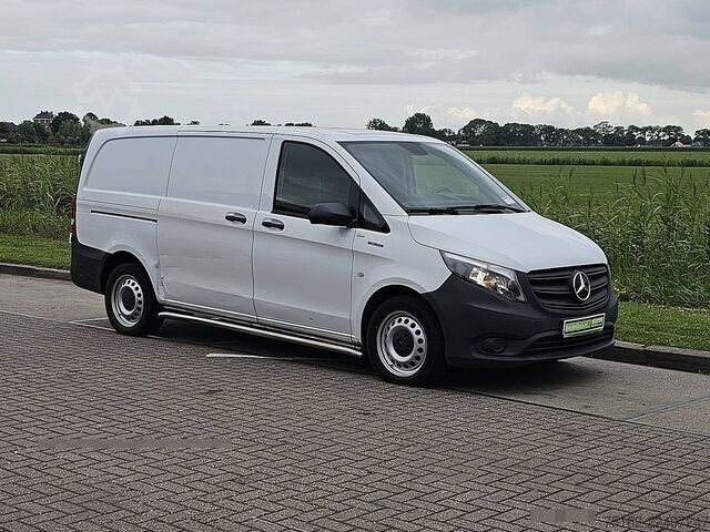 High-roof van MERCEDES-BENZ EVITO 66Kwh Wltp 292 kms