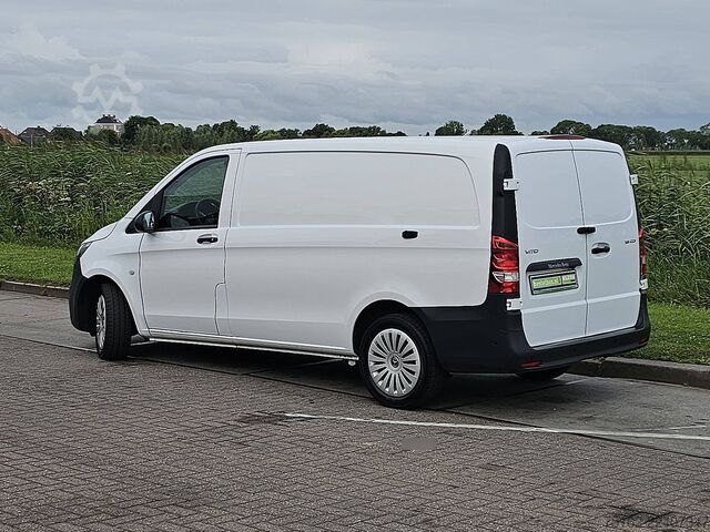 High-roof van MERCEDES-BENZ VITO 116 L2 Mbux Navi Camera!