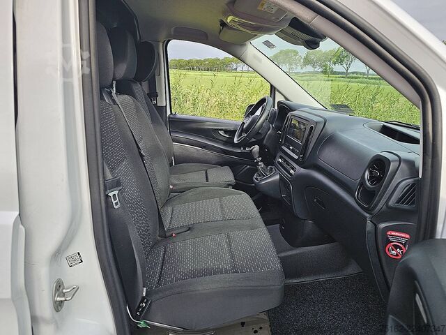 High-roof van MERCEDES-BENZ VITO 116 L2 Mbux Navi Camera!