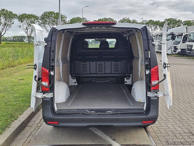 High-roof van MERCEDES-BENZ VITO 116 L2 Mbux Navi Camera!