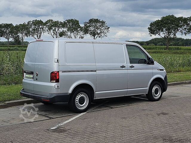 High-roof van VOLKSWAGEN TRANSPORTER 2.0 TDI L1H1 Navi Automaat