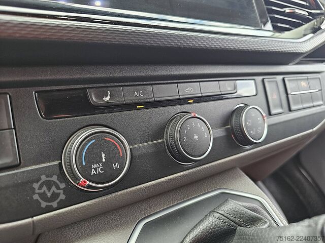 High-roof van VOLKSWAGEN TRANSPORTER 2.0 TDI L1H1 Navi Automaat