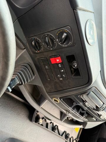 Fahrgestell mit Fahrerhaus Mercedes-Benz ATEGO 1224 AUTOMAAT EURO6
