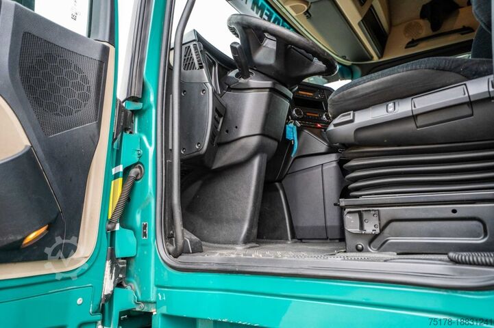 Standard tractor MERCEDES ACTROS 1845 LS