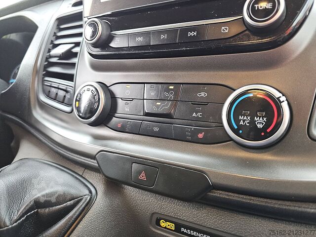 Hochdachkombi FORD TRANSIT CUSTOM 2.0 L2H1 Navi Airco