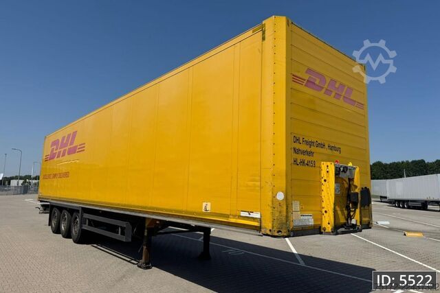 Suitcase Schmitz Cargobull SCB/S3B / Disk brakes / Double stock