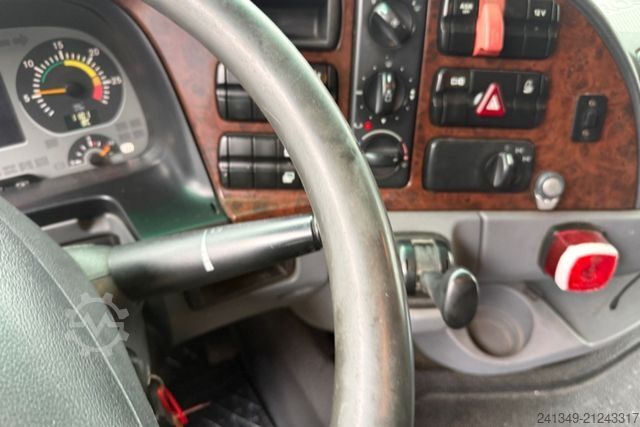 Autokran MERCEDES-BENZ Actros 2641 6x4 Fassi 150-4