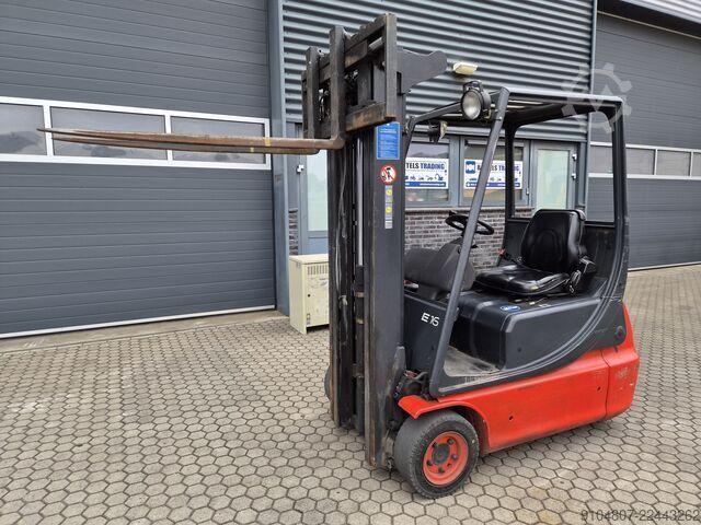 Gabelstapler Linde E16C, Triplex, Freelift & Sideshift.