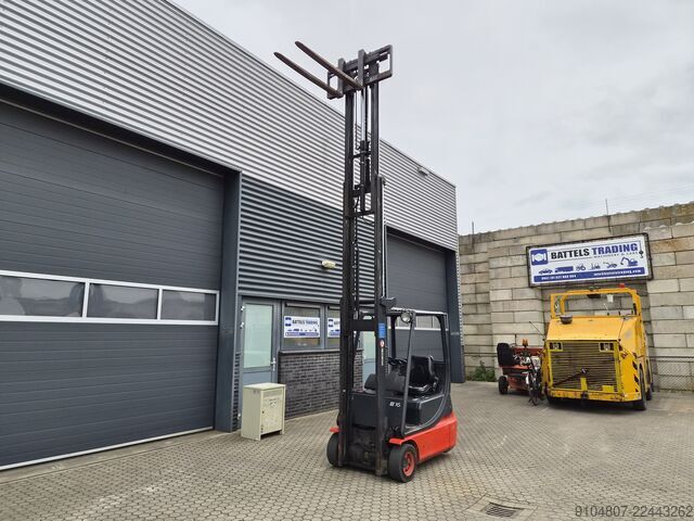 Gabelstapler Linde E16C, Triplex, Freelift & Sideshift.